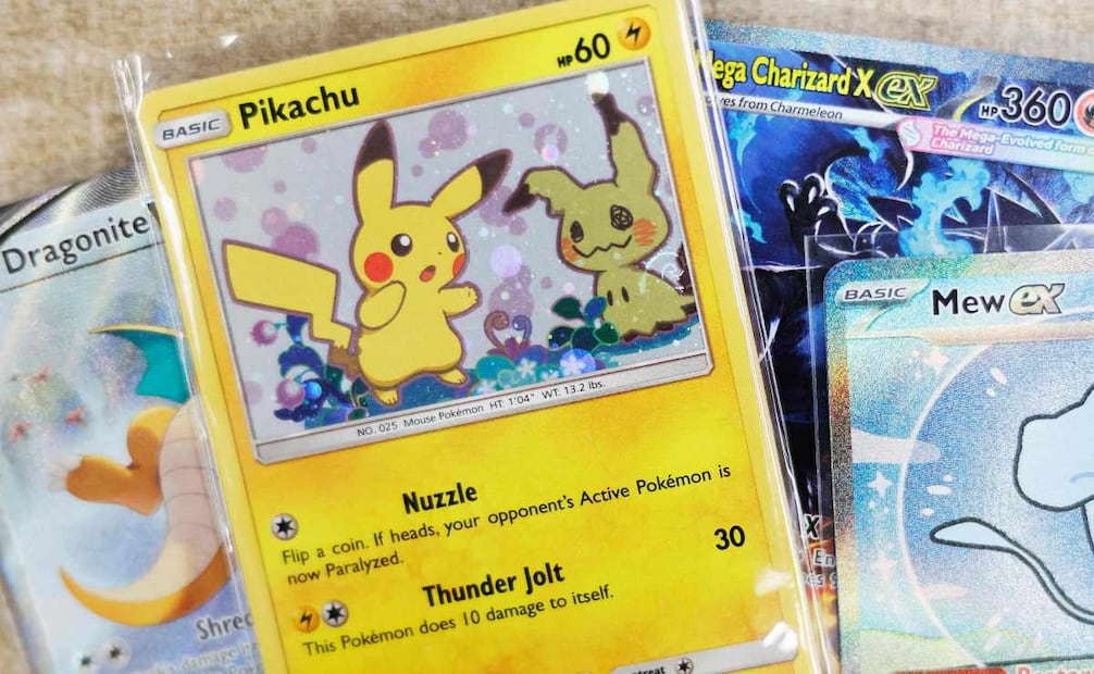 En esta ilustración fotográfica, se observan cartas coleccionables de Pokémon en una tienda el 23 de enero de 2026 en Pasadena, California. Foto: AFP