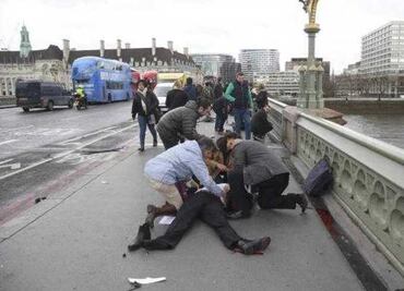 “Terrorismo”, incidente afuera del Parlamento británico, dice la Policía