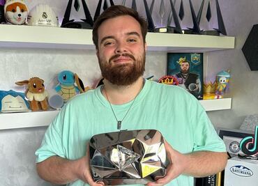 Así fue el divertido reto de Ibai Llanos caminando por Barcelona