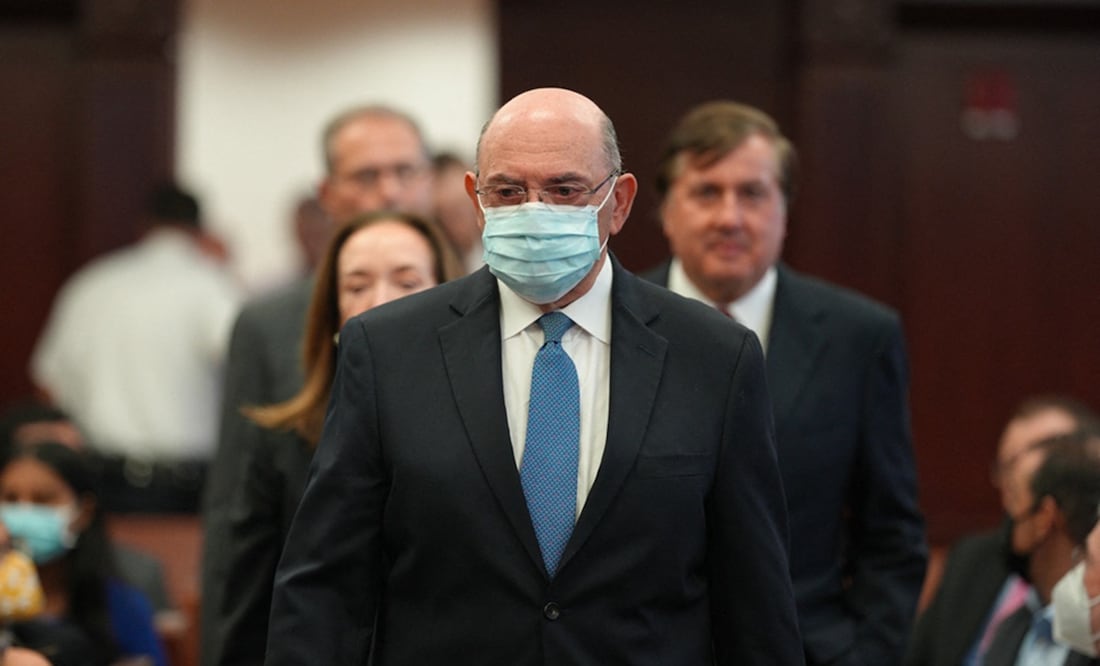 Allen Weisselberg, ex director financiero de la Organización Trump regresó tras ser condenado a cinco meses por mentir en el marco del reciente juicio civil a Donald Trump también por fraude fiscal.Foto: AFP