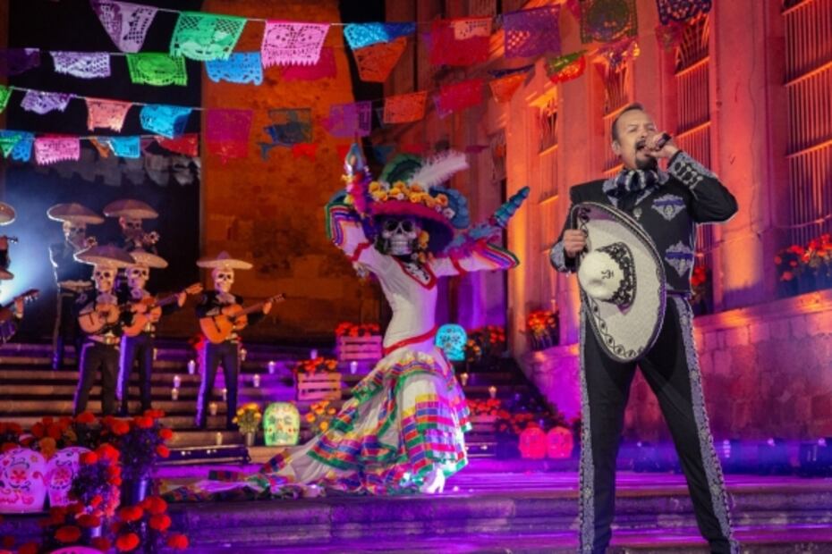 "En México celebramos la muerte”: Pepe Aguilar e hijos dedican concierto a Flor Silvestre