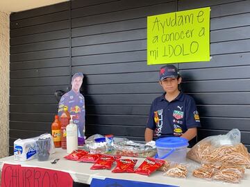 Matías de 14 años vende churritos para cumplir su sueño: ir a la F1 y conocer a "Checo" Pérez