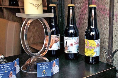 Largas filas y hasta amagos  de "portazo"