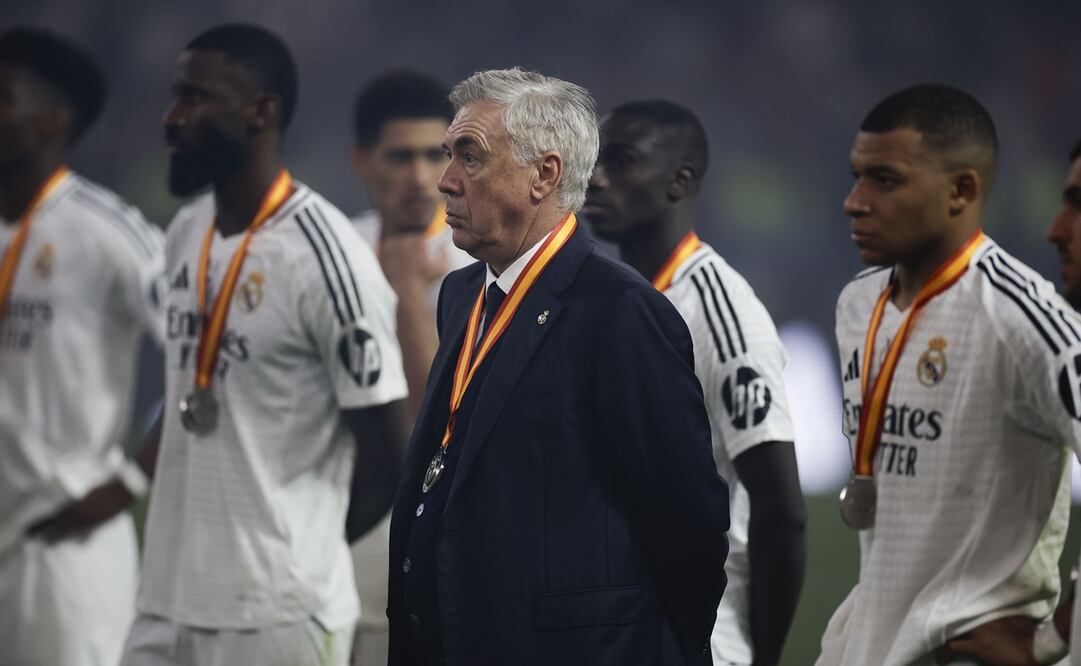 Carlo Ancelotti y el Real Madrid, tras perder la Supercopa de Espana ante Barcelona - Foto: EFE