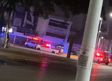 Atacan a balazos a dos presuntos militares en descanso en Villahermosa, Tabasco; torturan y ejecutan a un hombre