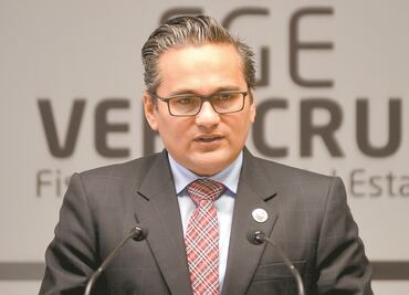 Niegan amparo a exfiscal Winckler