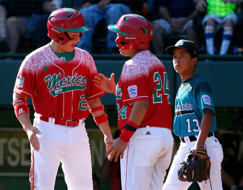 Los niños mexicanos dejaron tendidos a los pequeños de Venezuela (GENE J. PUSKAR. AP)