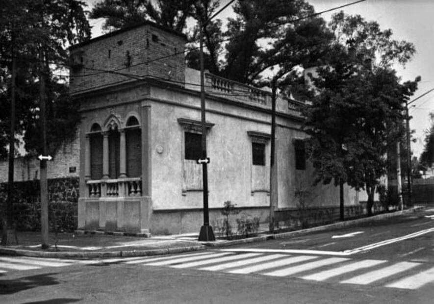 El día que Trotsky escapó a 70 balazos y burló la muerte a manos de Stalin, en Coyoacán