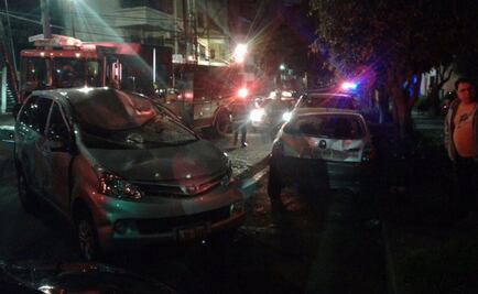 Vuelca vehículo en Circuito Interior y Río Balsas