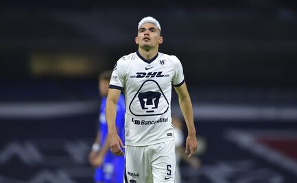 Johan Vásquez se despide de Pumas