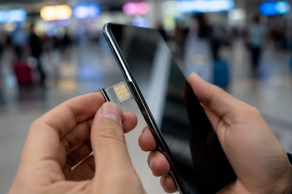 ¿Puedo usar una SIM de otro país para evitar registrar mi celular? Autoridades explican las consecuencias 