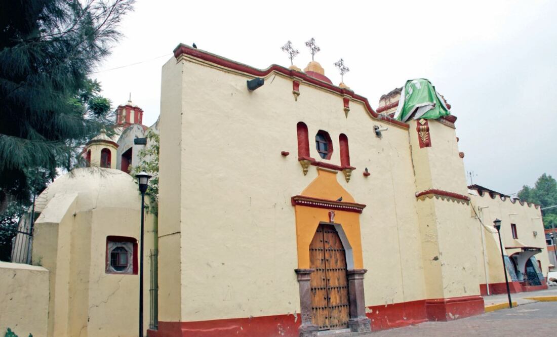 Imagen del estado actual de la parroquia de San Gregorio Atlapulco, en Xochimilco, que resultó dañada por los sismos de año pasado (FOTOS: YADÍN XOLALPA. EL UNIVERSAL)