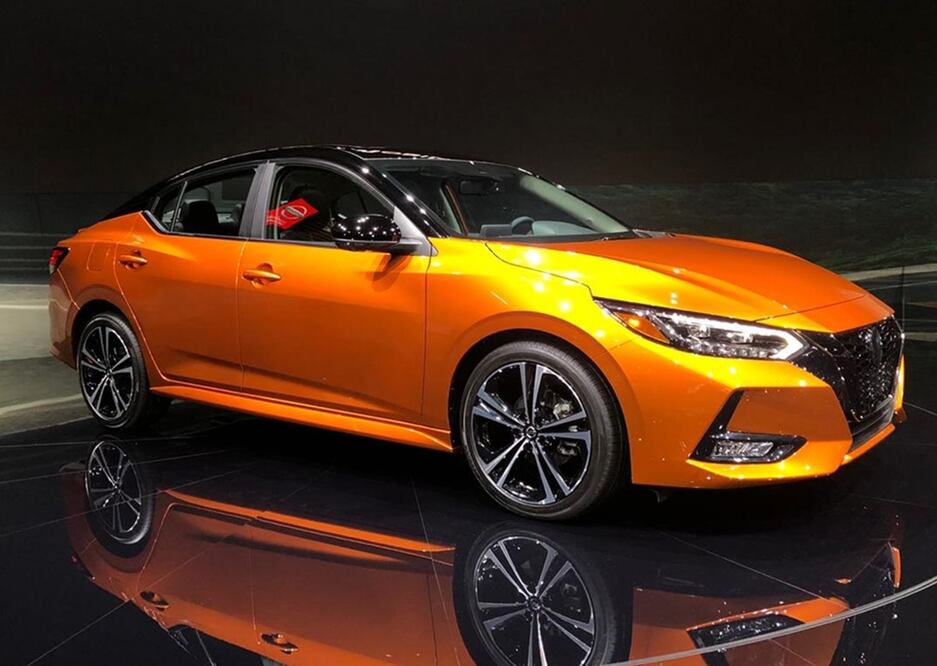 El Sentra destaca por su evolución en equipamiento interior y de seguridad / Foto: Especial