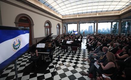 Con orquesta, México y El Salvador conmemoran 180 años de amistad 