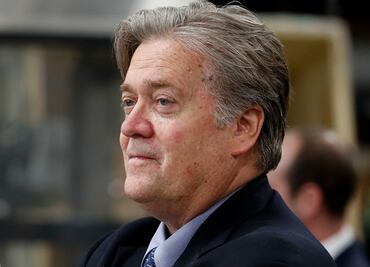 La iglesia católica necesita inmigrantes ilegales: Steve Bannon