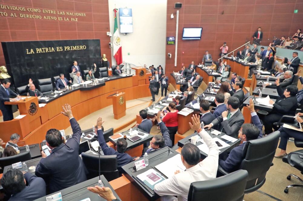 Luego de casi 100 homicidios de candidatos y políticos, el Congreso de la Unión emitió ayer su postura de condena enérgica de los hechos de violencia en contra de ciudadanos postulados a cargos de elección popular. (LUCÍA GODINEZ. EL UNIVERSAL)
