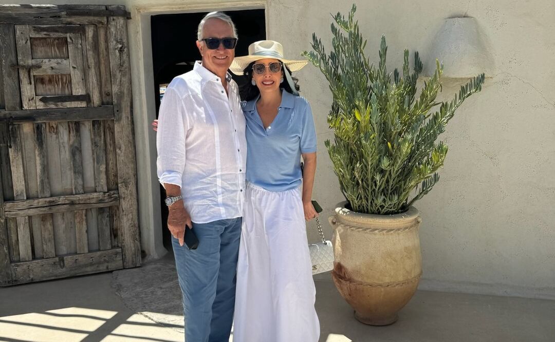 Además de descansar y pasarla bien junto a su esposa María Laura, el fundador de Grupo Salinas, ha causado gran polémica en redes con su estadía en la isla del mediterráneo. Foto: X @ricardobsalinas