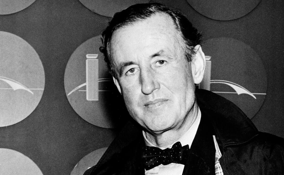 En la misiva, Fleming contestó a un entusiasta de los vehículos Aston Martin que le había contactado para debatir detalles sobre los automóviles que Bond había conducido en sus primeras novelas. FOTO: Archivo.
