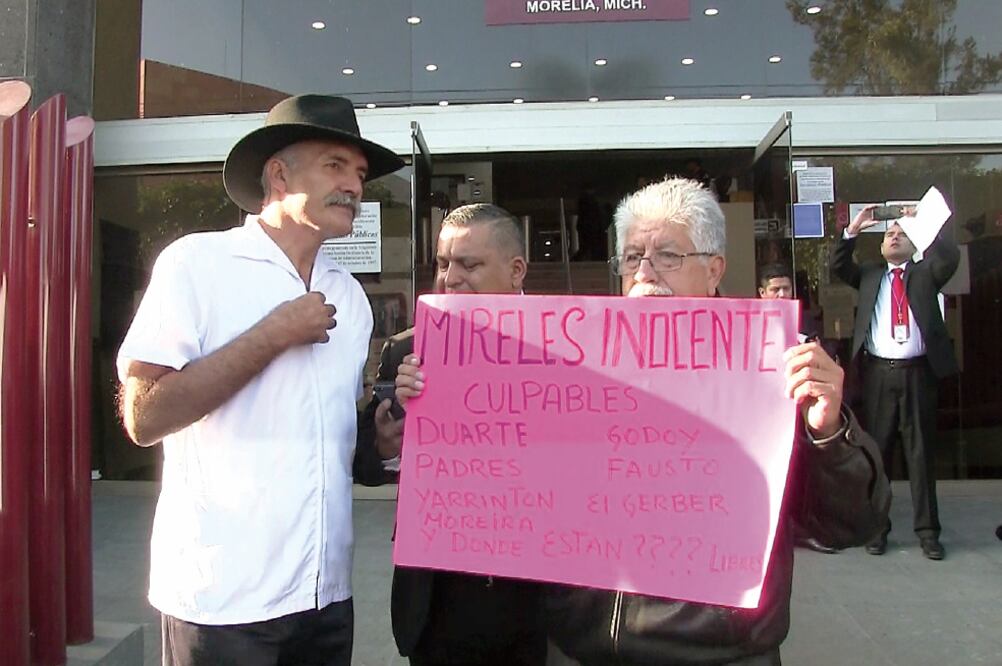 José Manuel Mireles solicitó al Poder Judicial de la Federación mantenerse autónomo e independiente. (CARLOS ARRIETA. EL UNIVERSAL)