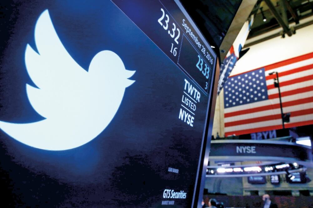 Twitter fue una de las páginas que sufrió el ataque cibernético que, en su mayoría, afectó la Costa Este de EU (REUTERS)