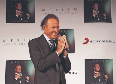 Julio Iglesias, el artista que sin voz prodigiosa ni mensaje combativo conquistó al mundo