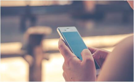 ¿Celular con app que te espía? México está en el Top 5 global de stalkware