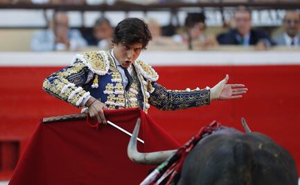 Morena propone prohibir entrada de menores a corridas de toros en la CDMX