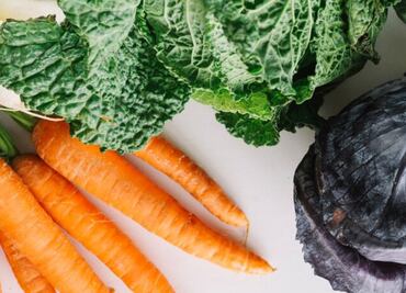 La verdura apta para todo tipo de dietas que ayuda a la fijación de calcio; otorga fuerza y resistencia