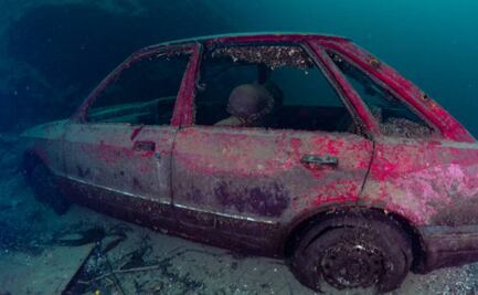 Hallan restos humanos en auto hundido en Long Island, NY; podrían ser de un adulto mayor desaparecido de hace 15 años