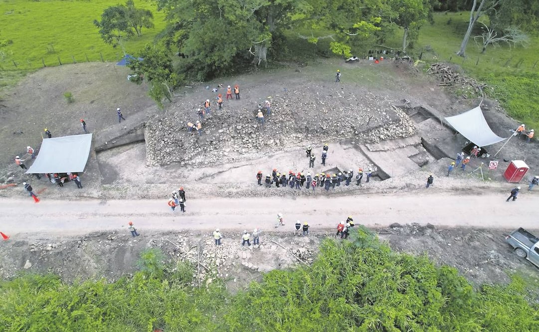 Hasta el 8 de diciembre, los trabajos en el Tren Maya reportaban 600 mil fragmentos de cerámica antigua, 400 restos humanos, 900 cuevas y conductos. Foto: Archivo/ El Universal