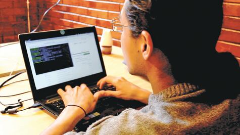 Hackers acechan información del Estado; van 45 millones de intentos