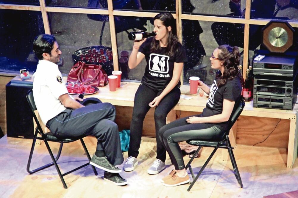 Son siete escenas en las que cada uno interpreta a varios personajes. (CARLOS MEJIA. EL UNIVERSAL)