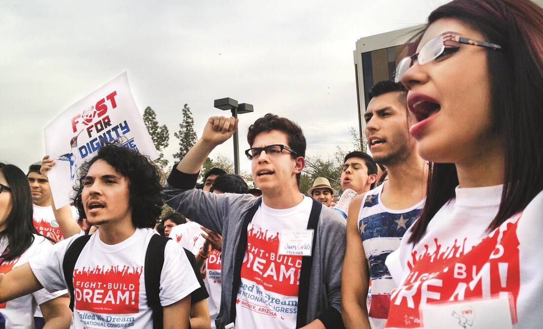 Los gobiernos republicanos se quejan que la medida alentaría la migración indocumentada y sería una carga para los estados demandantes, y además viola ACA y una ley de reforma de la asistencia social de 1996. Foto: AP