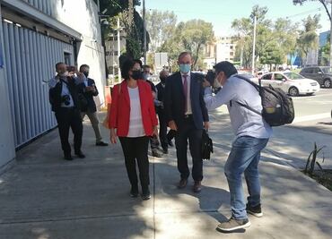 Otra académica de Conacyt acude a la Fiscalía a conocer la carpeta de investigación