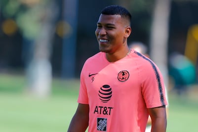 América oficializa la salida de Roger Martínez para el Apertura 2023