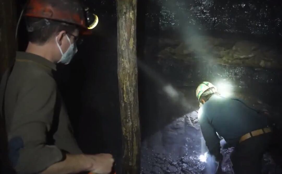 A través de un nuevo video que publicó en sus redes sociales, el político visita una mina de carbón en el estado de Coahuila