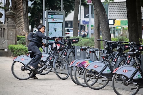 Moto Taxi, Bike, or Scooter: What's Cheapest for Getting Around Mexico City?