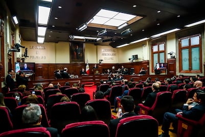 Prevén disminuir salario a ministros de la Suprema Corte