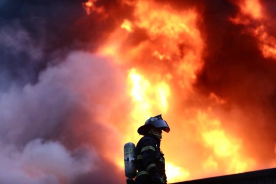 Se incendia bodega en San Simón Ticuman, en Benito Juárez