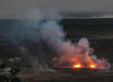 Soldado sobrevive tras caer al Kilauea, uno de los volcanes más activos del mundo