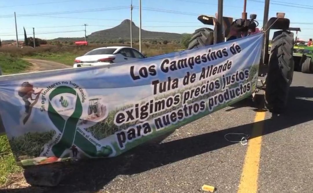 Campesinos de Hidalgo realizan nuevamente protestas en la autopista, arco norte (29/10/2025). Foto: Especial