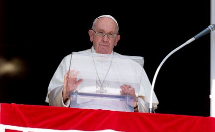 Papa Francisco "suplica" a Vladimir Putin frenar "espiral de violencia" en Ucrania