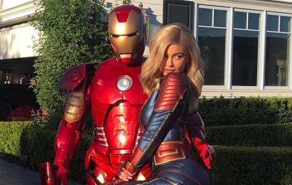 Kylie Jenner se disfraza de la Capitana Marvel y muestra cuerpazo
