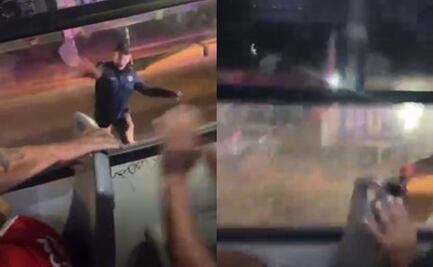 Policía de Zapopan agrede a aficionados de Chivas; hay 97 detenidos