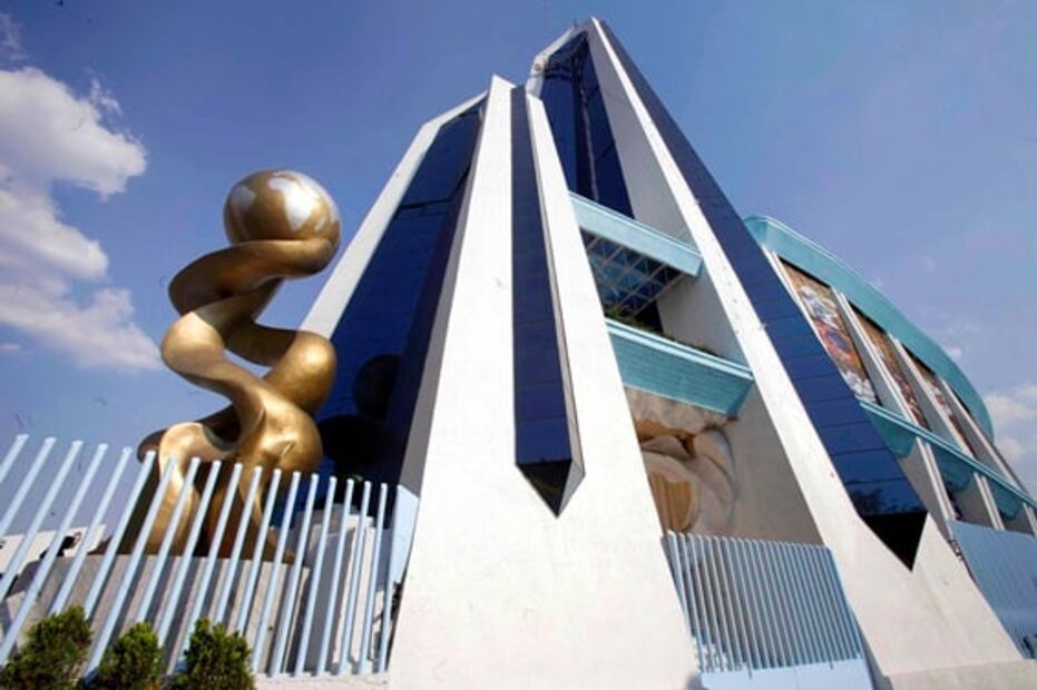 Así son las iglesias de la Luz del Mundo