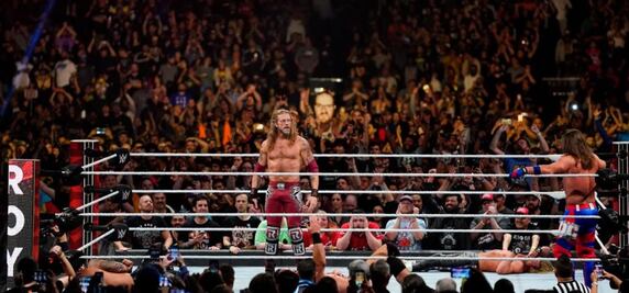 Edge regresa a WWE en el Royal Rumble
