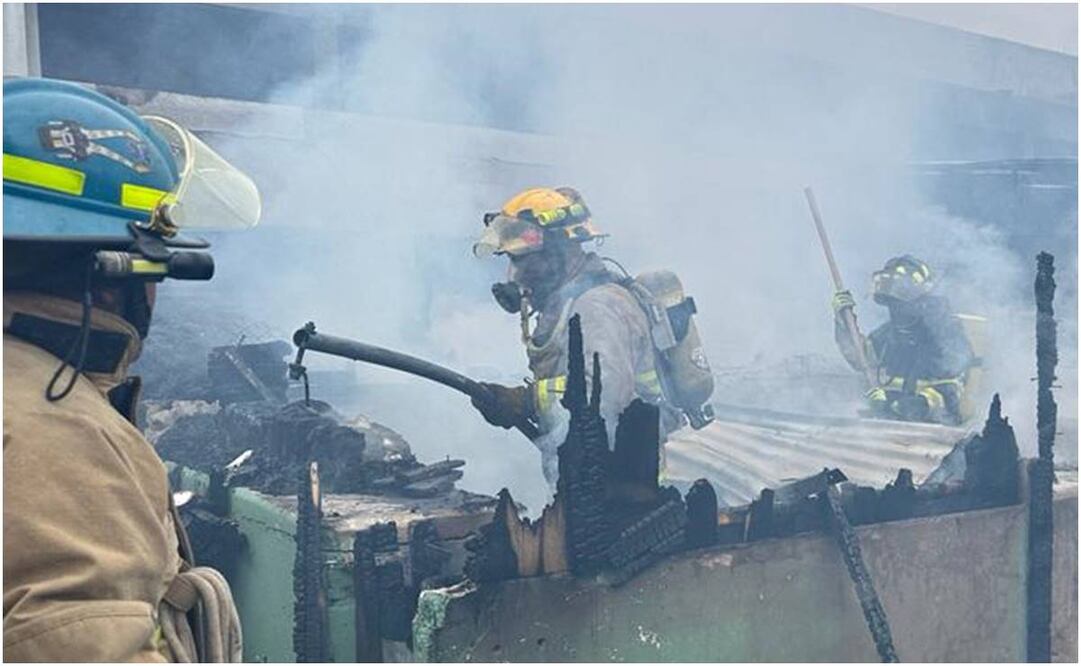 Incendio en mercado de Chiapas deja en cenizas 58 locales. Foto: Especial