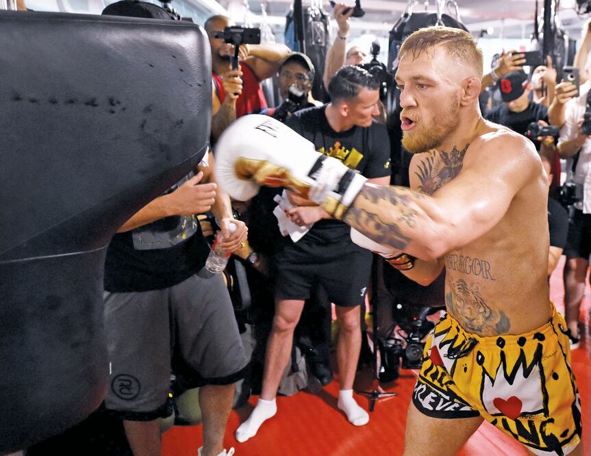 En las artes marciales mixtas Conor McGregor usa guantes de cuatro onzas. FOTO: ETHAN MILLER. AFP