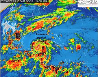 “Franklin” continúa acercándose a la Península de Yucatán