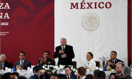 Sin el apoyo de las Fuerzas Armadas no podría avanzar el desarrollo del país: AMLO